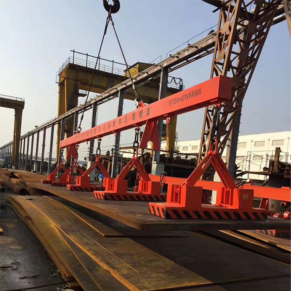 Steel billet magnets for lifting heavy duty panels